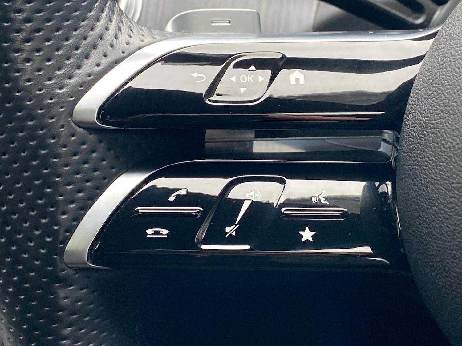 Used Mercedes-Benz C Class 2024 for sale - 76681670: Photo 26