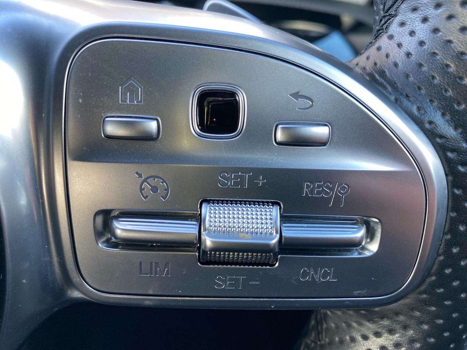 Used Mercedes-Benz A-Class 2022 for sale - 76605532: Photo 27