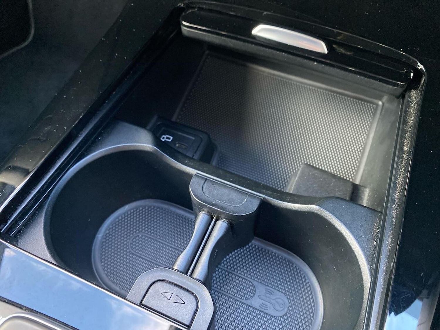 Used Mercedes-Benz A-Class 2022 for sale - 76605532: Photo 32