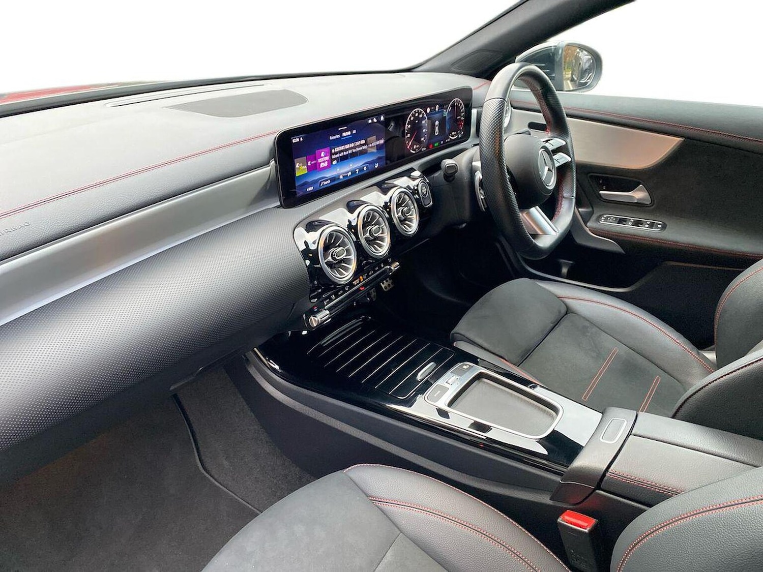 Used Mercedes-Benz CLA 2024 for sale - 76643514: Photo 7