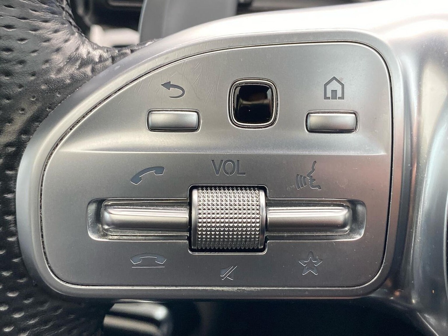 Used Mercedes-Benz A-Class 2019 for sale - 76536597: Photo 26