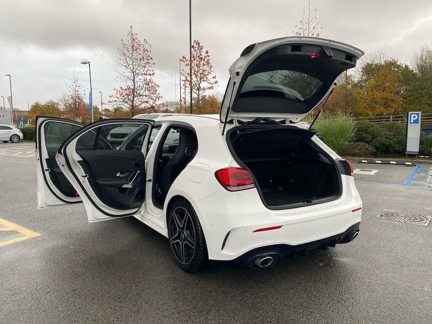 Used Mercedes-Benz A-Class 2019 for sale - 76536597: Photo 40