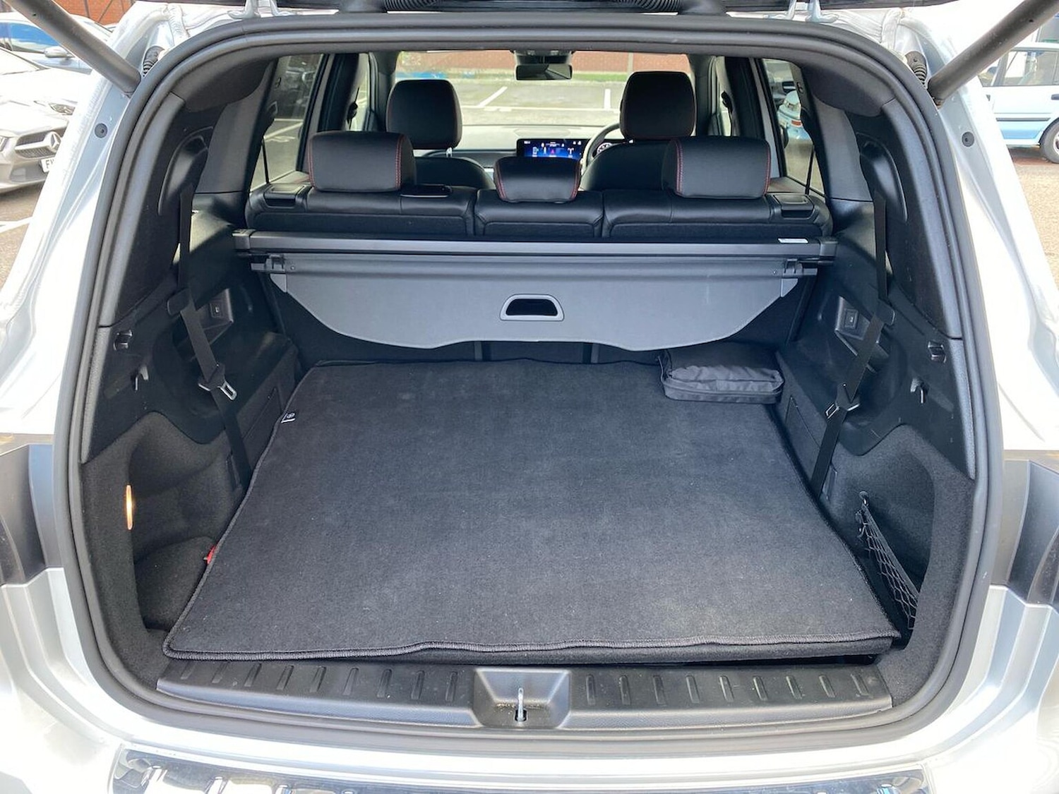 Used Mercedes-Benz GLB 2024 for sale - 76380300: Photo 17