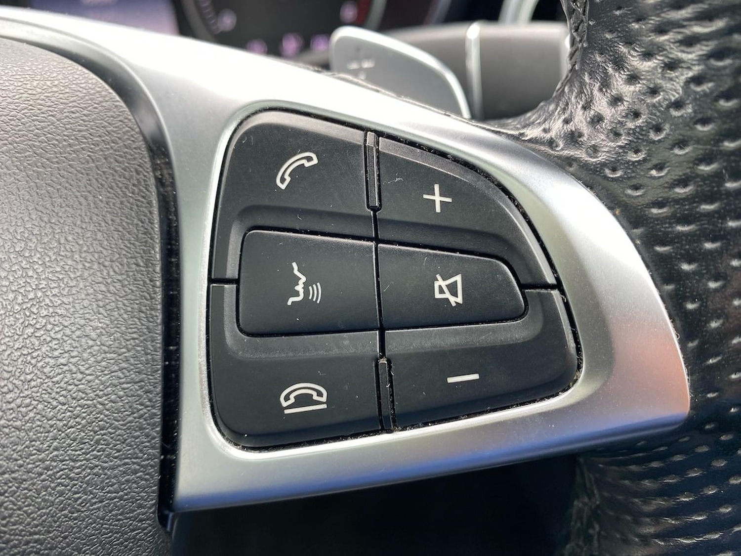Used Mercedes-Benz GLC 2018 for sale - 76093599: Photo 27