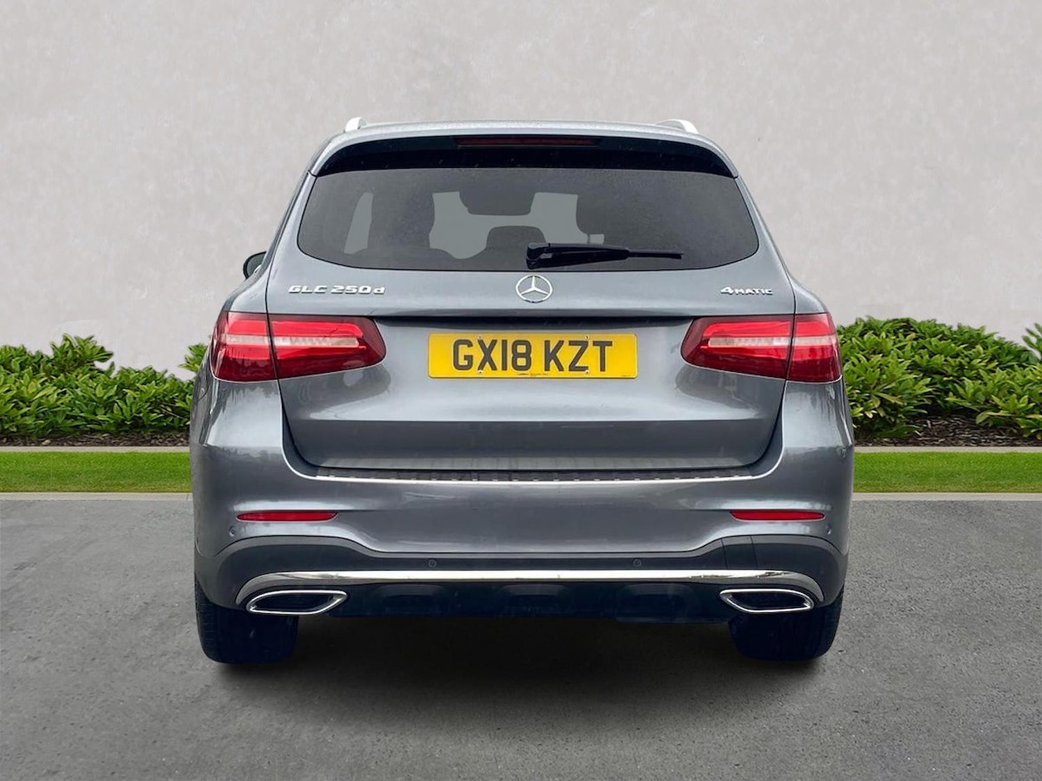 Used Mercedes-Benz GLC 2018 for sale - 76093599: Photo 4