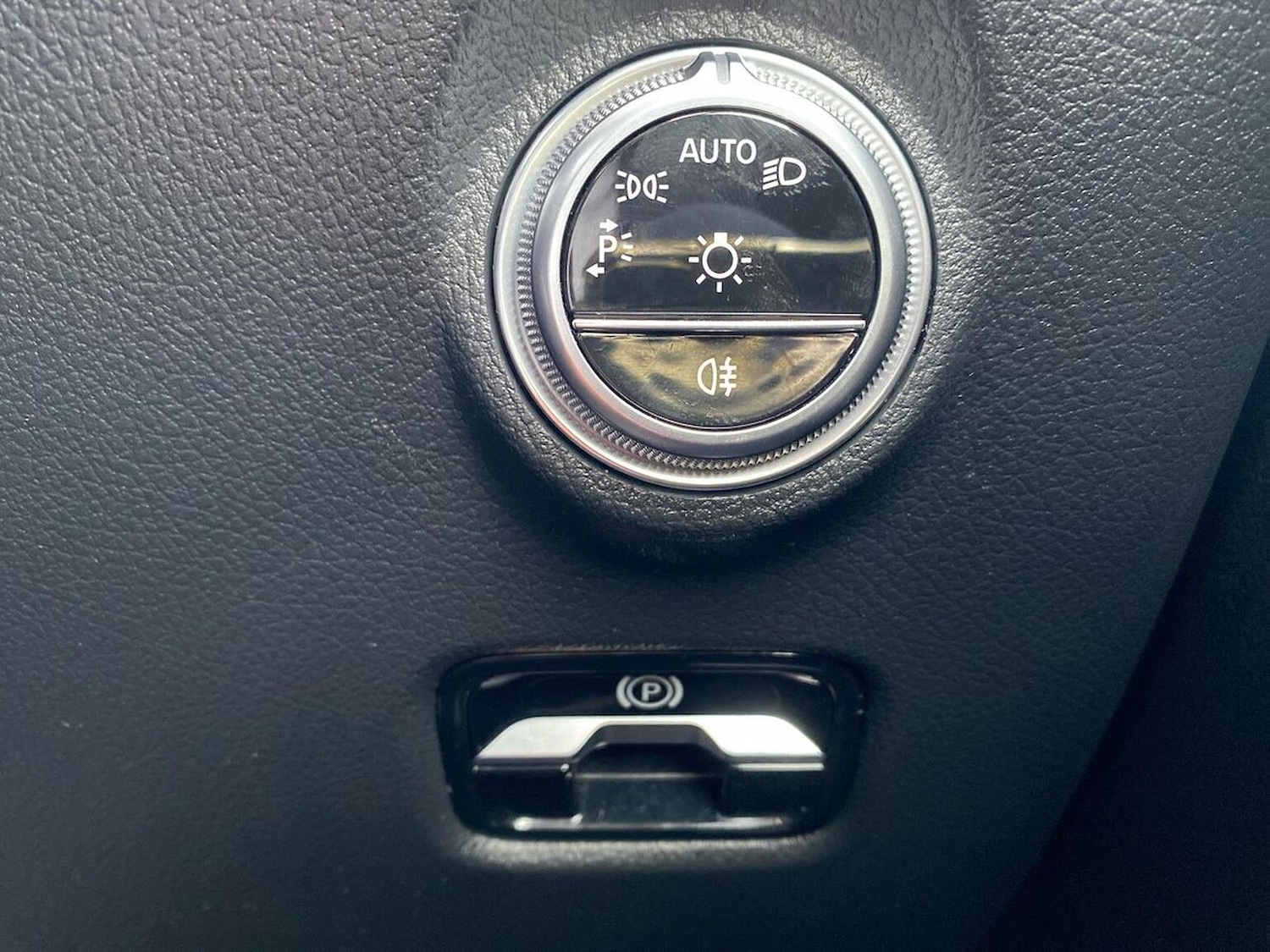 Used Mercedes-Benz C Class 2022 for sale - 76669232: Photo 22