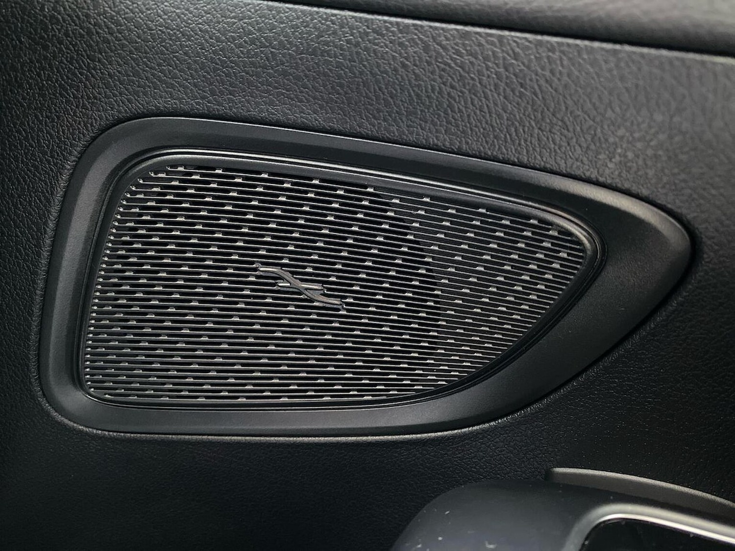 Used Mercedes-Benz C Class 2022 for sale - 76669232: Photo 31