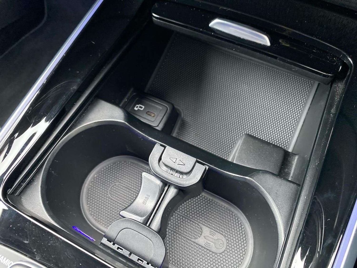 Used Mercedes-Benz GLB 2023 for sale - 77603682: Photo 32