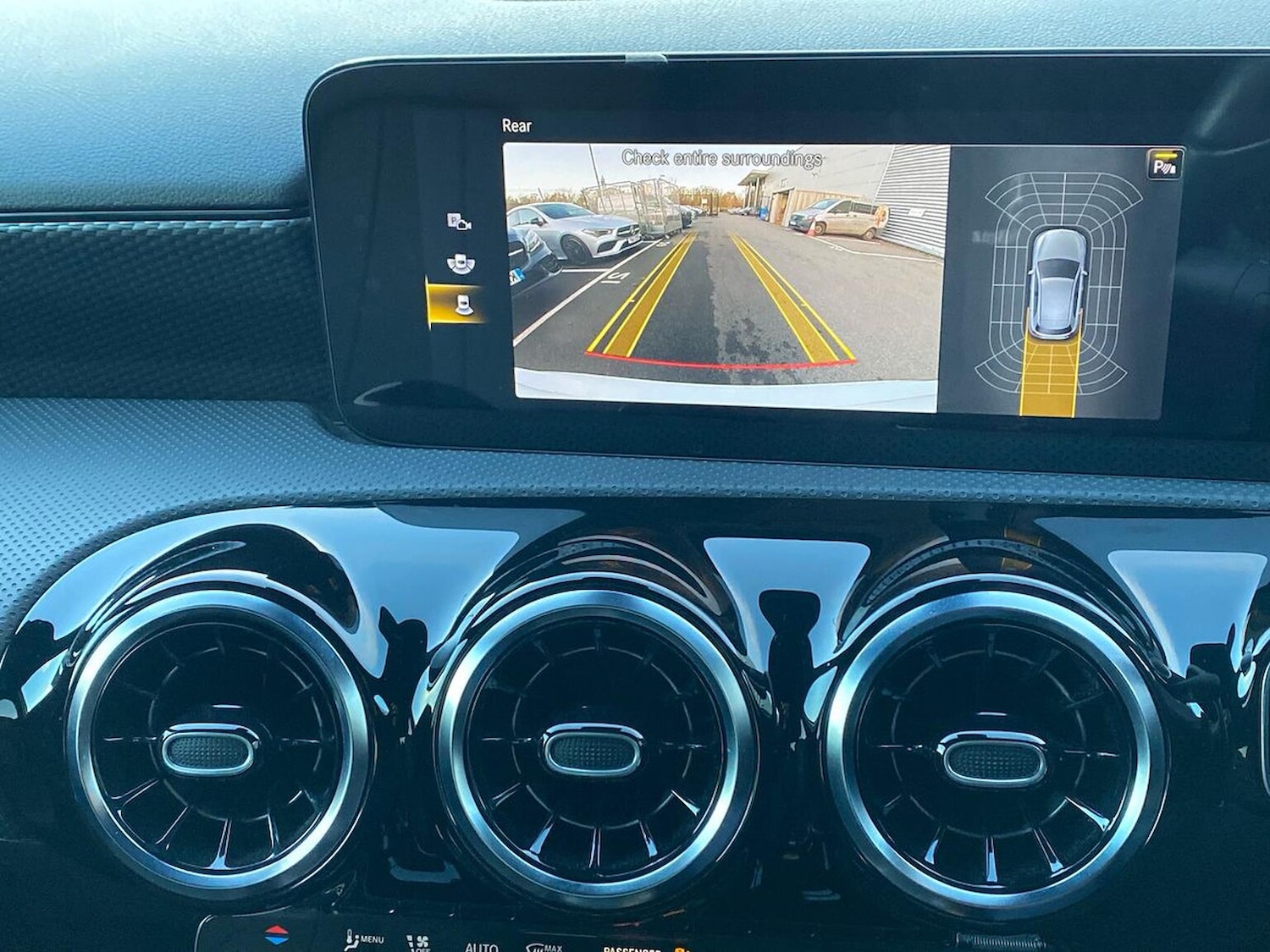 Used Mercedes-Benz A-Class 2022 for sale - 76693388: Photo 23