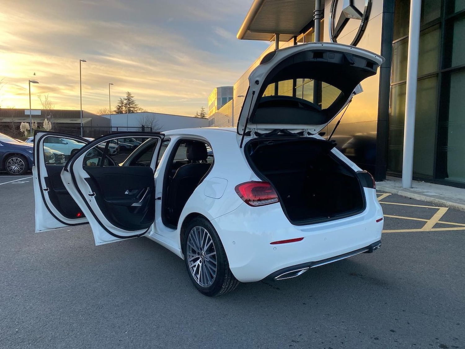 Used Mercedes-Benz A-Class 2022 for sale - 76693388: Photo 40