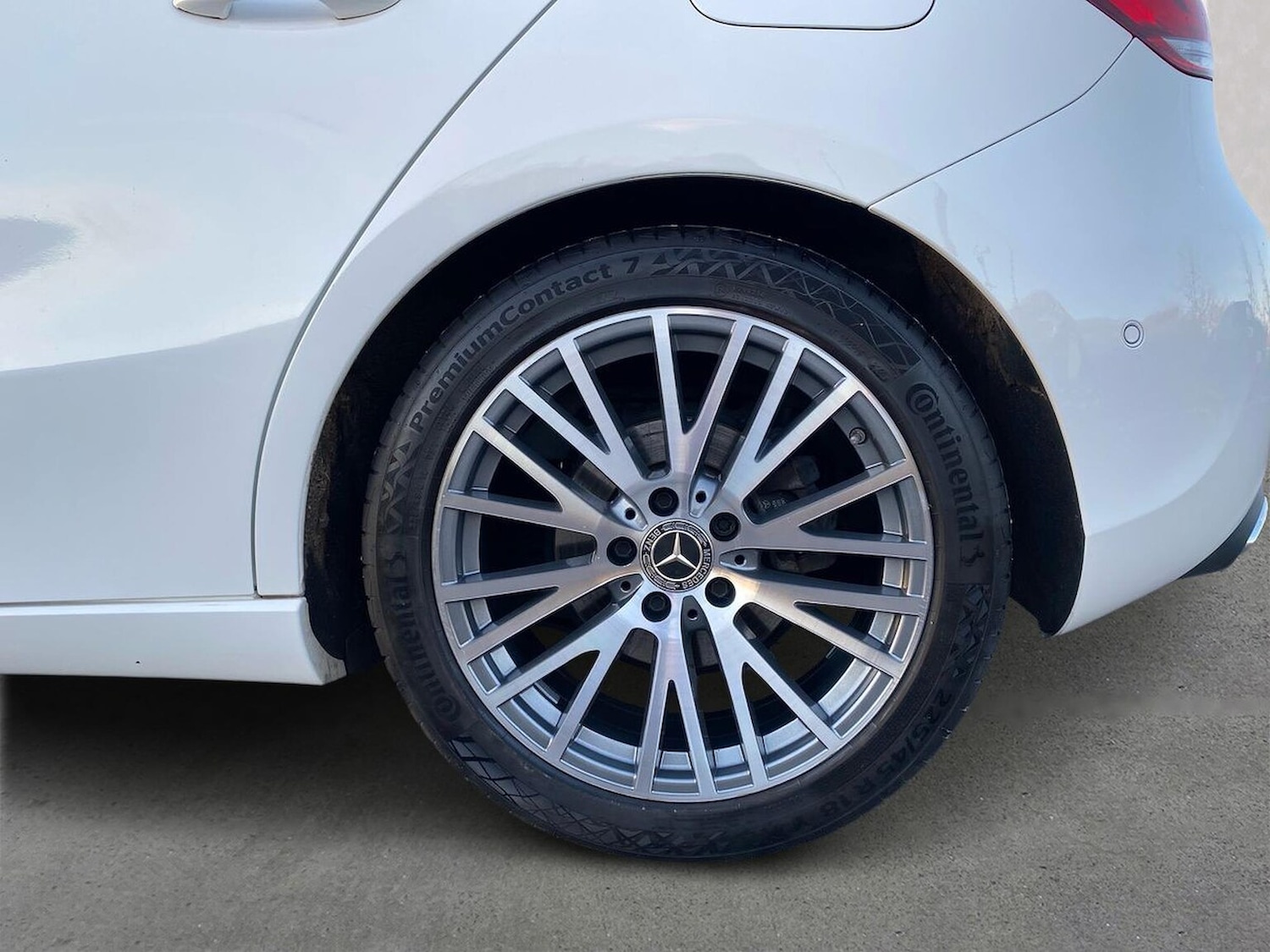 Used Mercedes-Benz A-Class 2022 for sale - 76693388: Photo 6