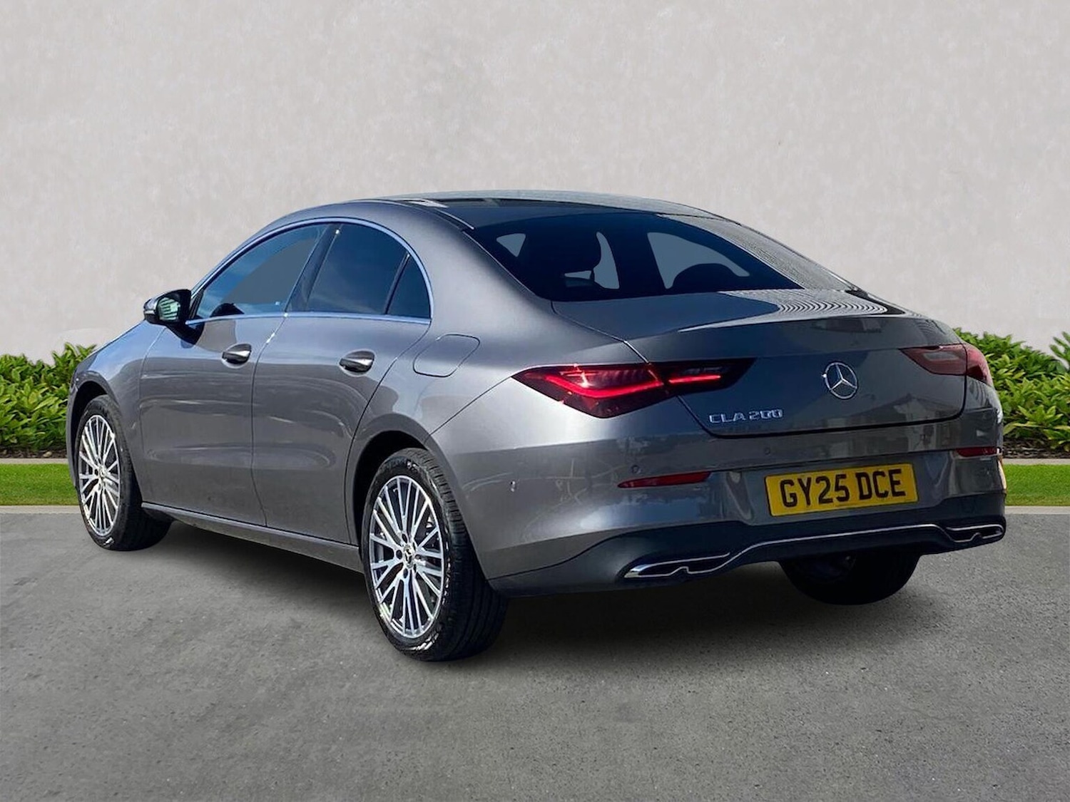 Used Mercedes-Benz CLA 2025 for sale - 76070258: Photo 2