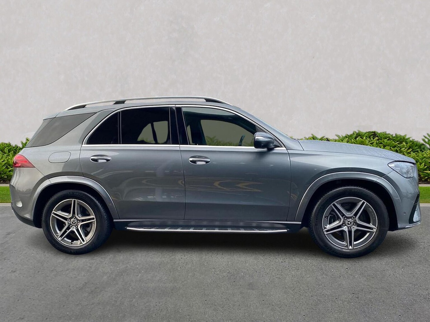 Used Mercedes-Benz GLE 2024 for sale - 76455208: Photo 3