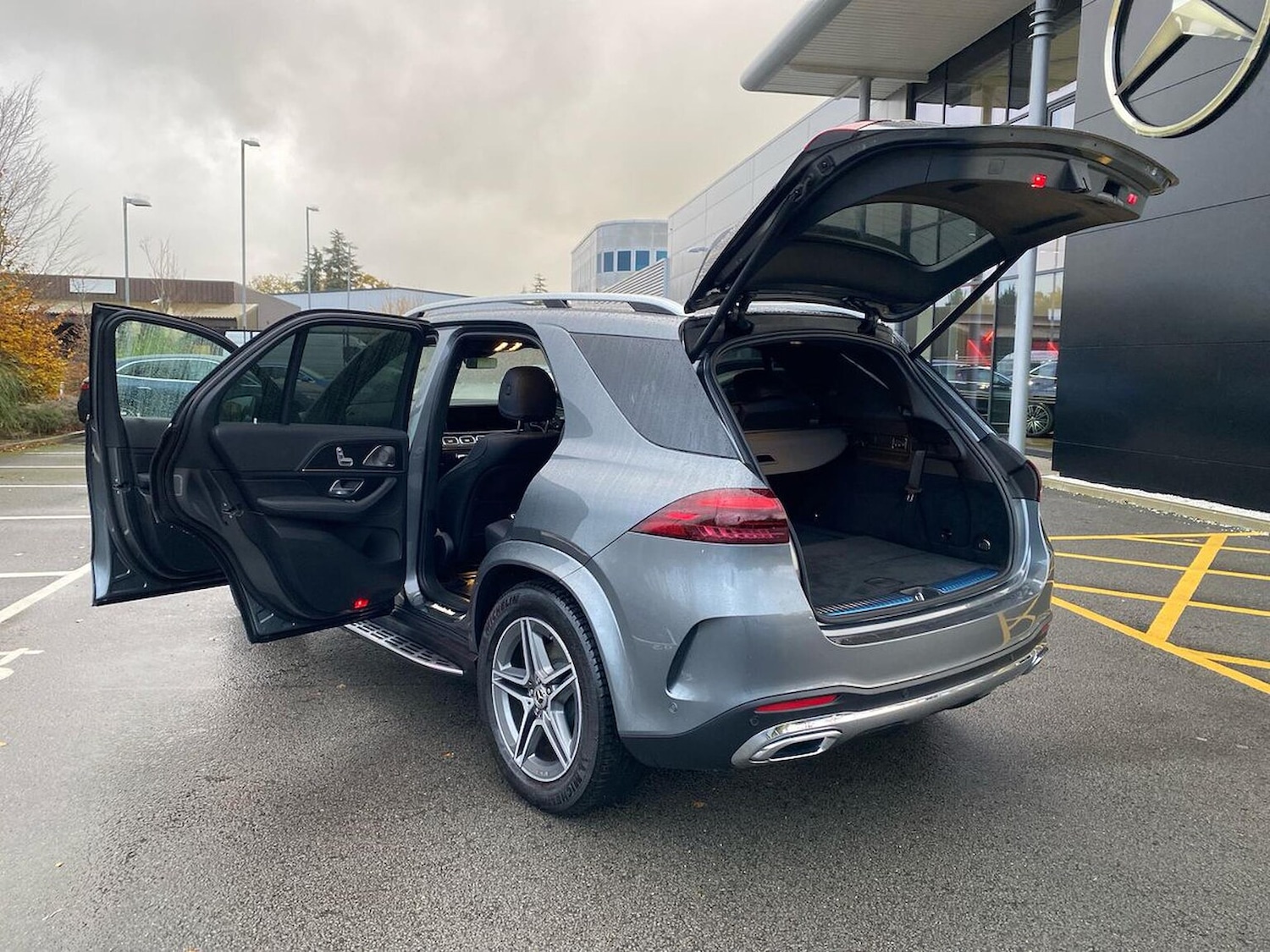 Used Mercedes-Benz GLE 2024 for sale - 76455208: Photo 40