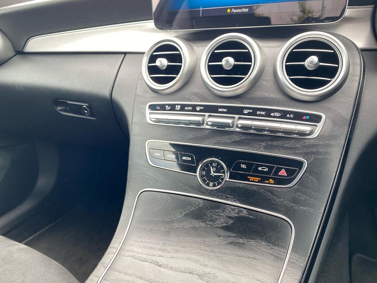 Used Mercedes-Benz C Class 2020 for sale - 76713205: Photo 12