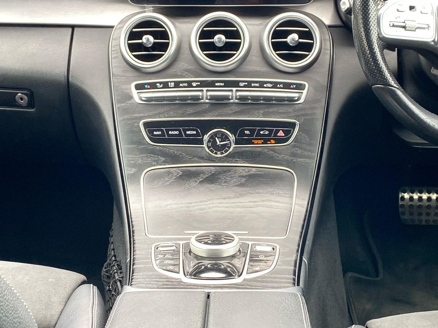 Used Mercedes-Benz C Class 2020 for sale - 76713205: Photo 13