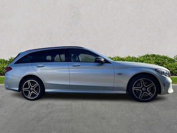 Used Mercedes-Benz C-Class 2020 for sale - 75907091: Photo