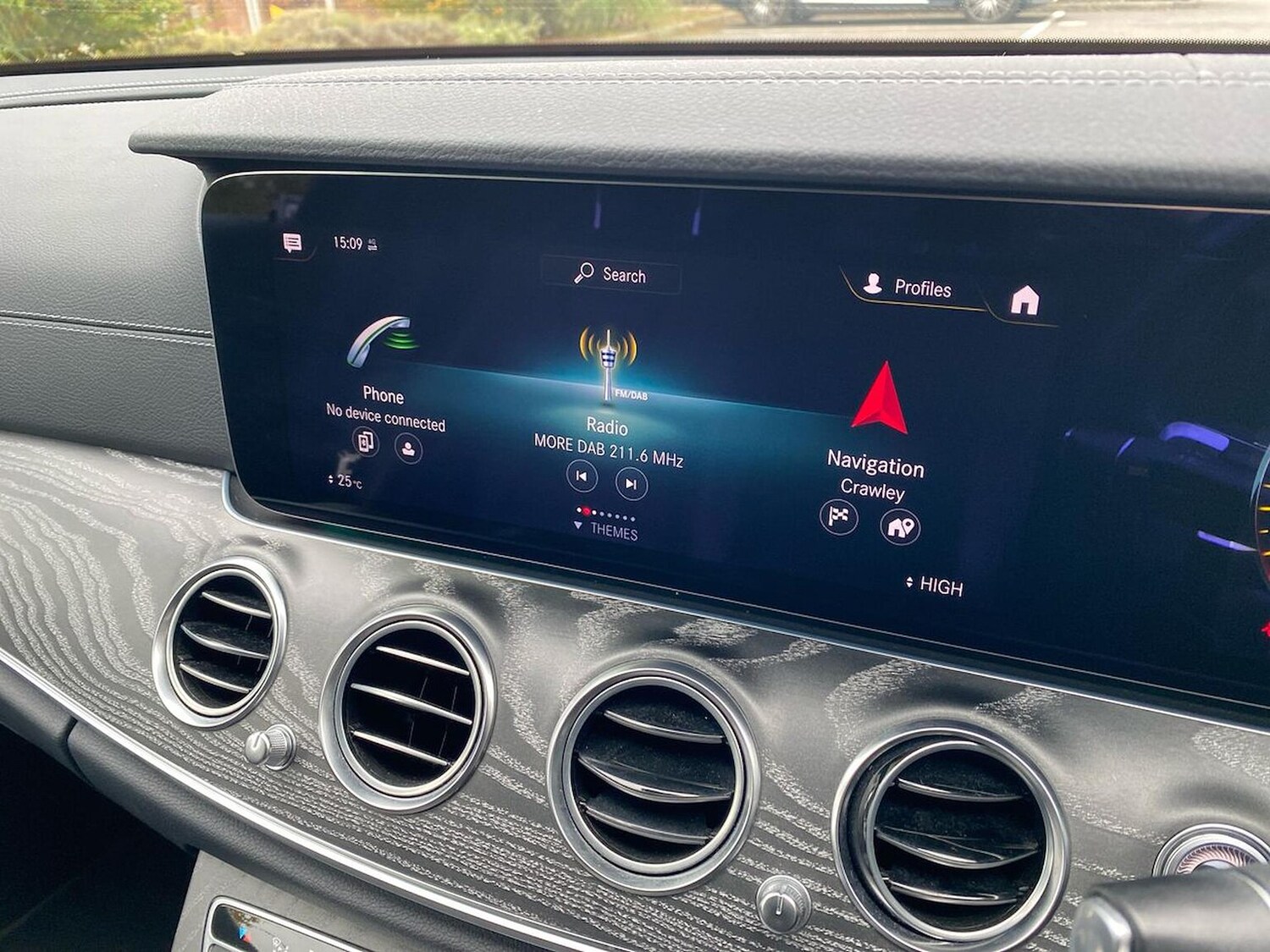 Used Mercedes-Benz E Class 2020 for sale - 76236971: Photo 11