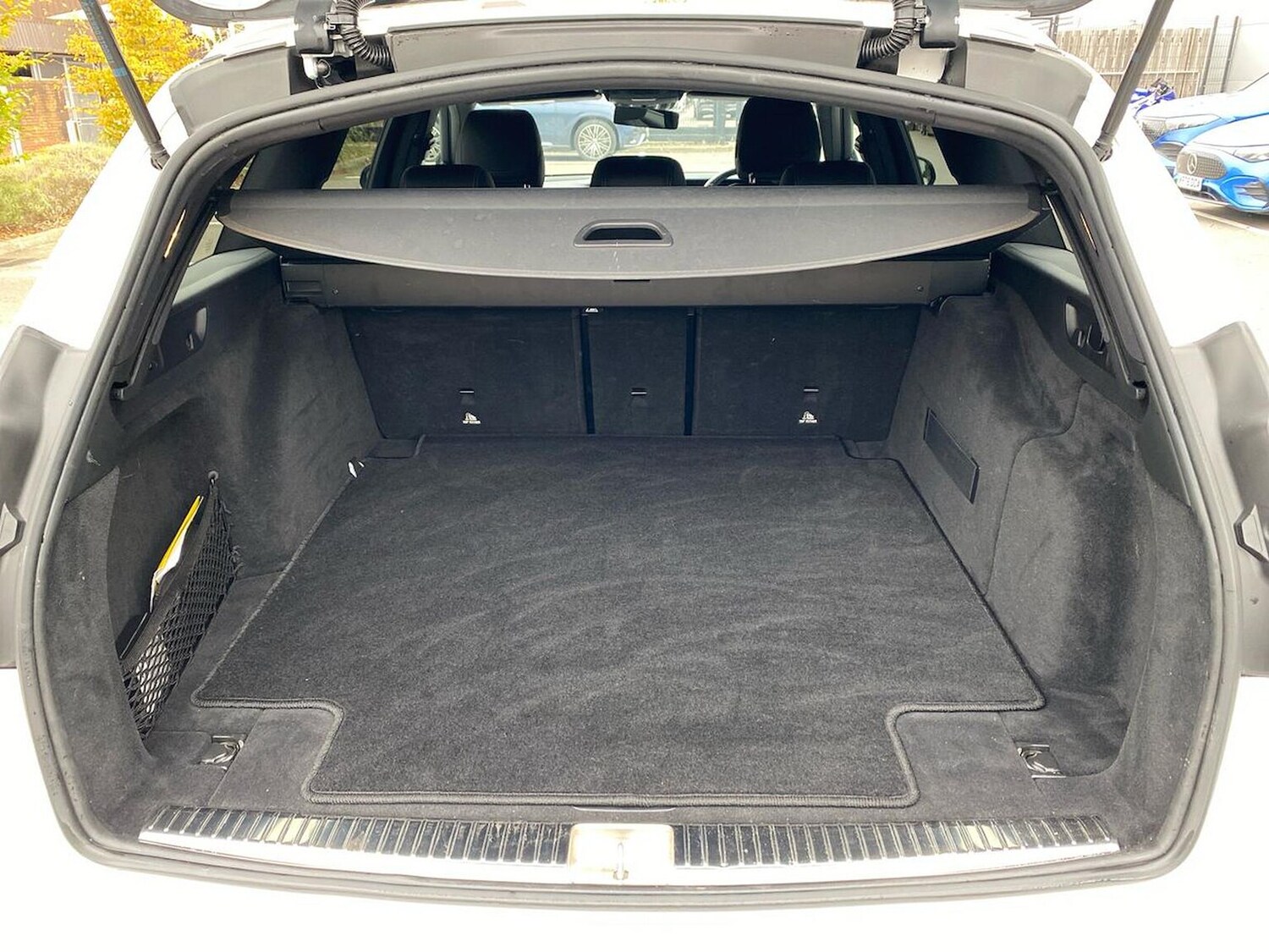 Used Mercedes-Benz E Class 2020 for sale - 76236971: Photo 17