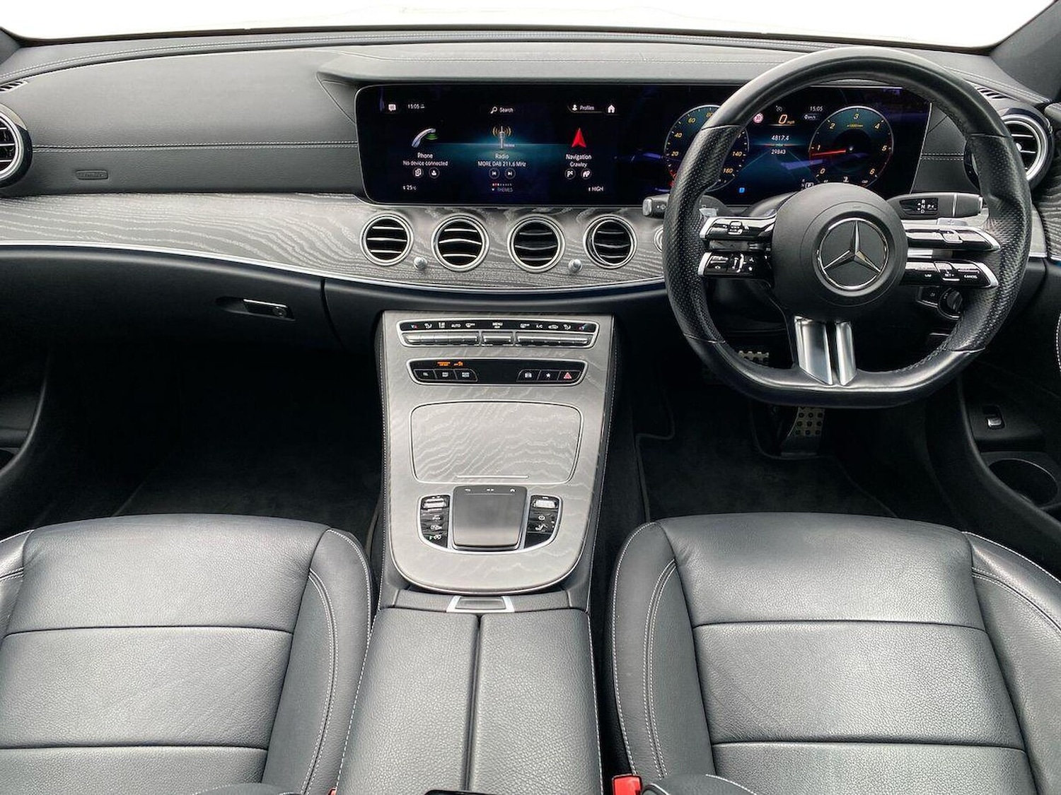 Used Mercedes-Benz E Class 2020 for sale - 76236971: Photo 8