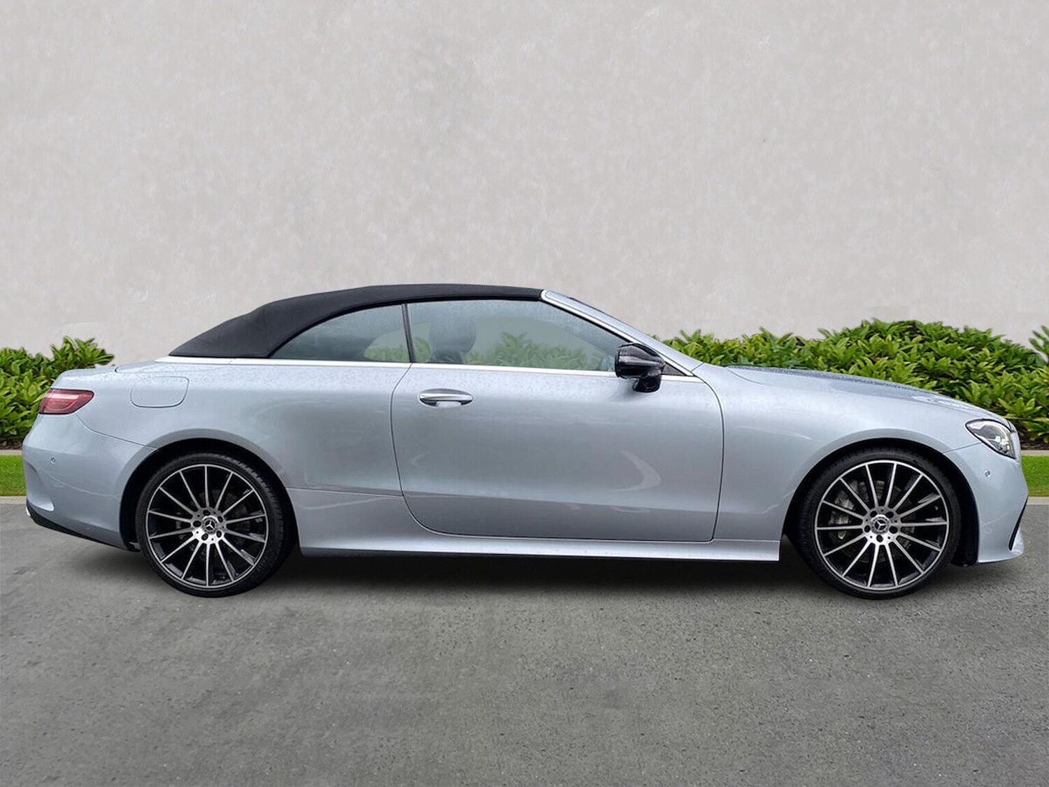 Used Mercedes-Benz E Class 2022 for sale - 76353624: Photo 3