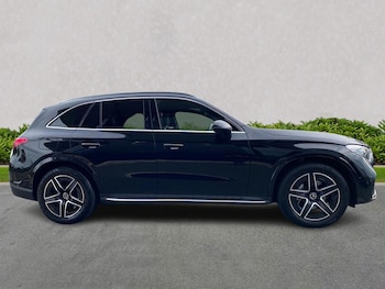 Used Mercedes-Benz GLC 2024 for sale - 76149403: Photo 3