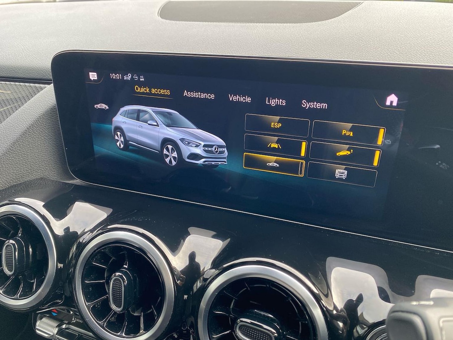 Used Mercedes-Benz GLA 2021 for sale - 76565437: Photo 12