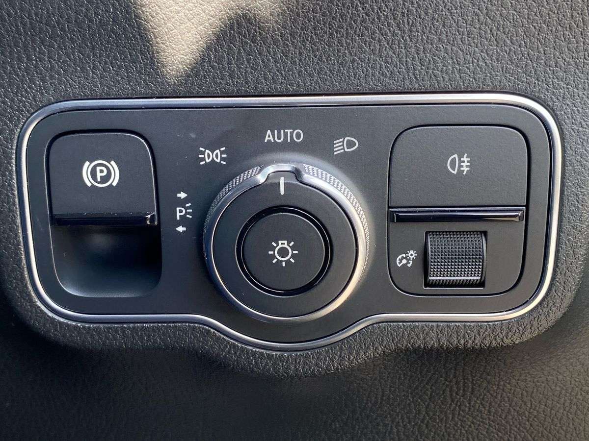 Used Mercedes-Benz GLA 2023 for sale - 78176556: Photo 21