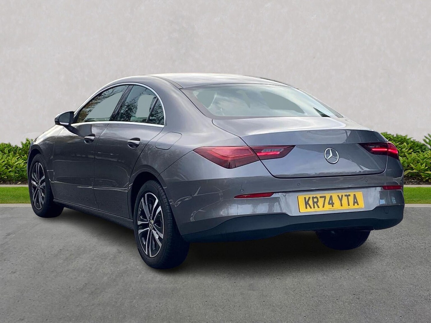Used Mercedes-Benz CLA 2024 for sale - 76342937: Photo 2