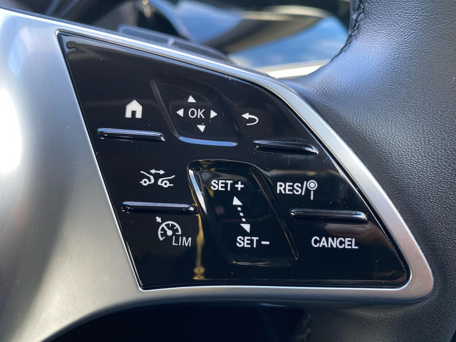 Used Mercedes-Benz CLA 2024 for sale - 76342937: Photo 27
