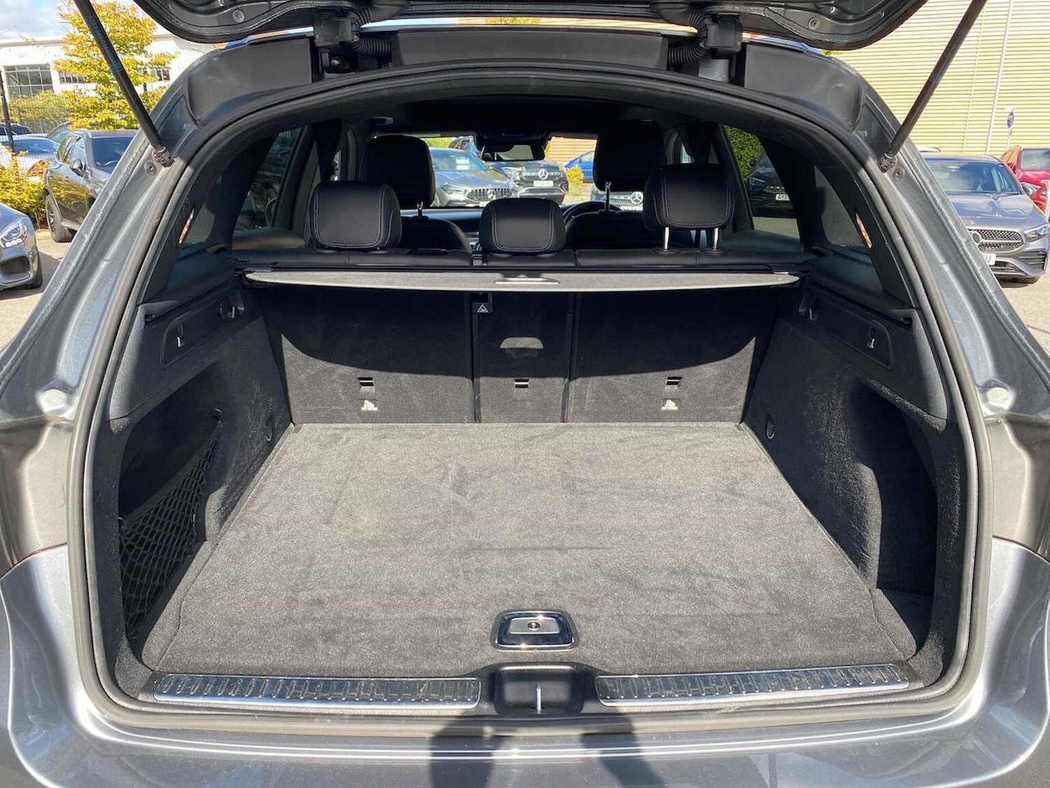 Used Mercedes-Benz GLC 2019 for sale - 75975323: Photo 17