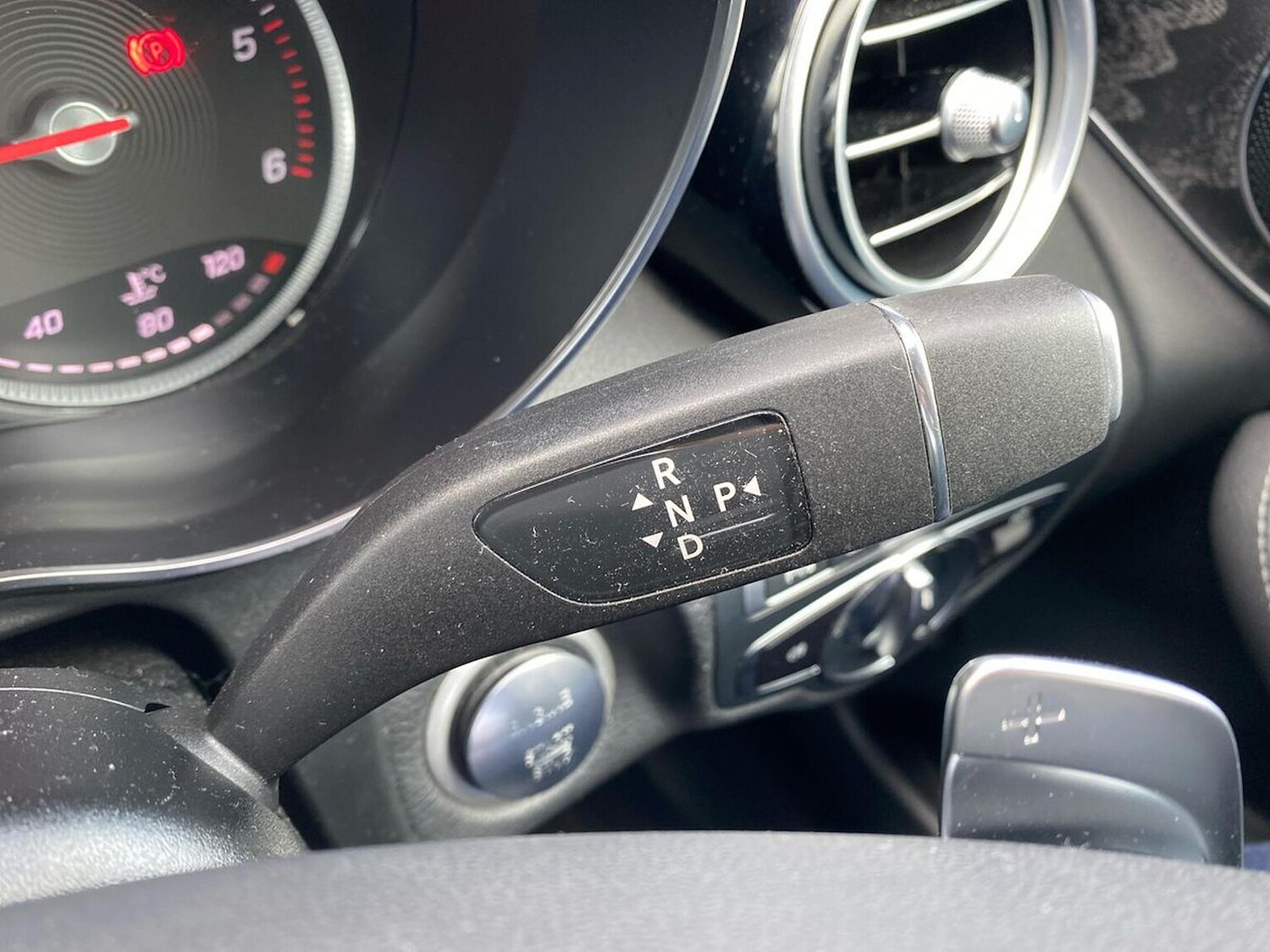 Used Mercedes-Benz GLC 2019 for sale - 75975323: Photo 29