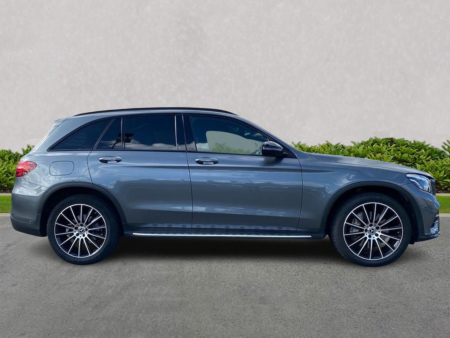 Used Mercedes-Benz GLC 2019 for sale - 75975323: Photo 3