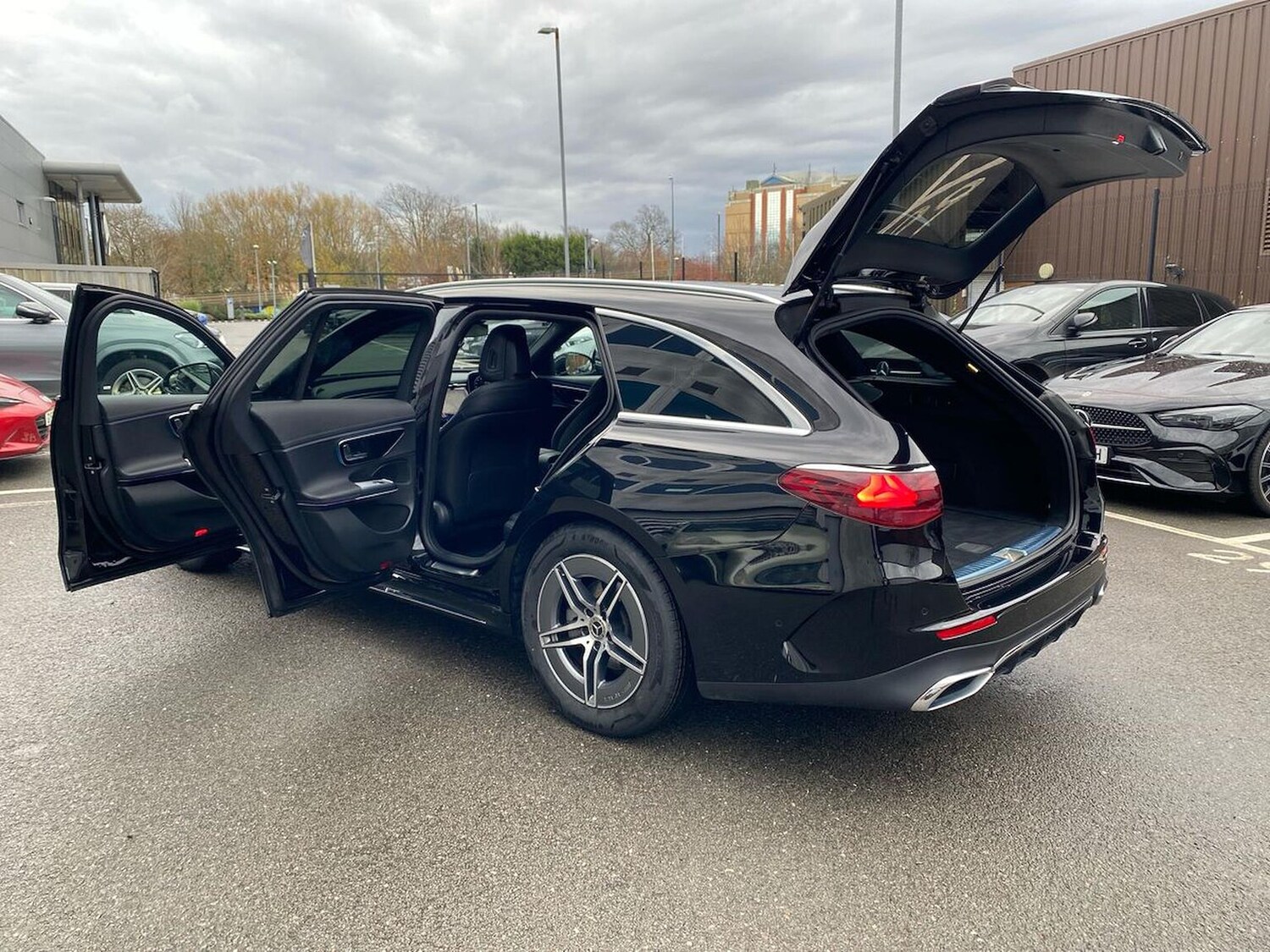 Used Mercedes-Benz E Class 2024 for sale - 77488787: Photo 40