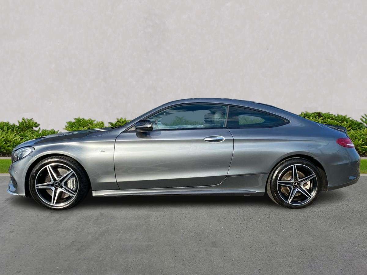 Used Mercedes-Benz C Class 2018 for sale - 78121869: Photo 2