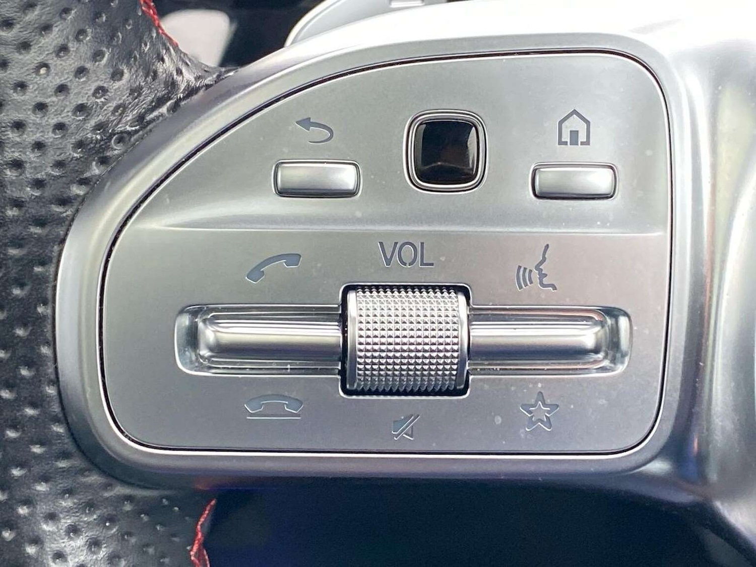 Used Mercedes-Benz EQA 2021 for sale - 77743225: Photo 26