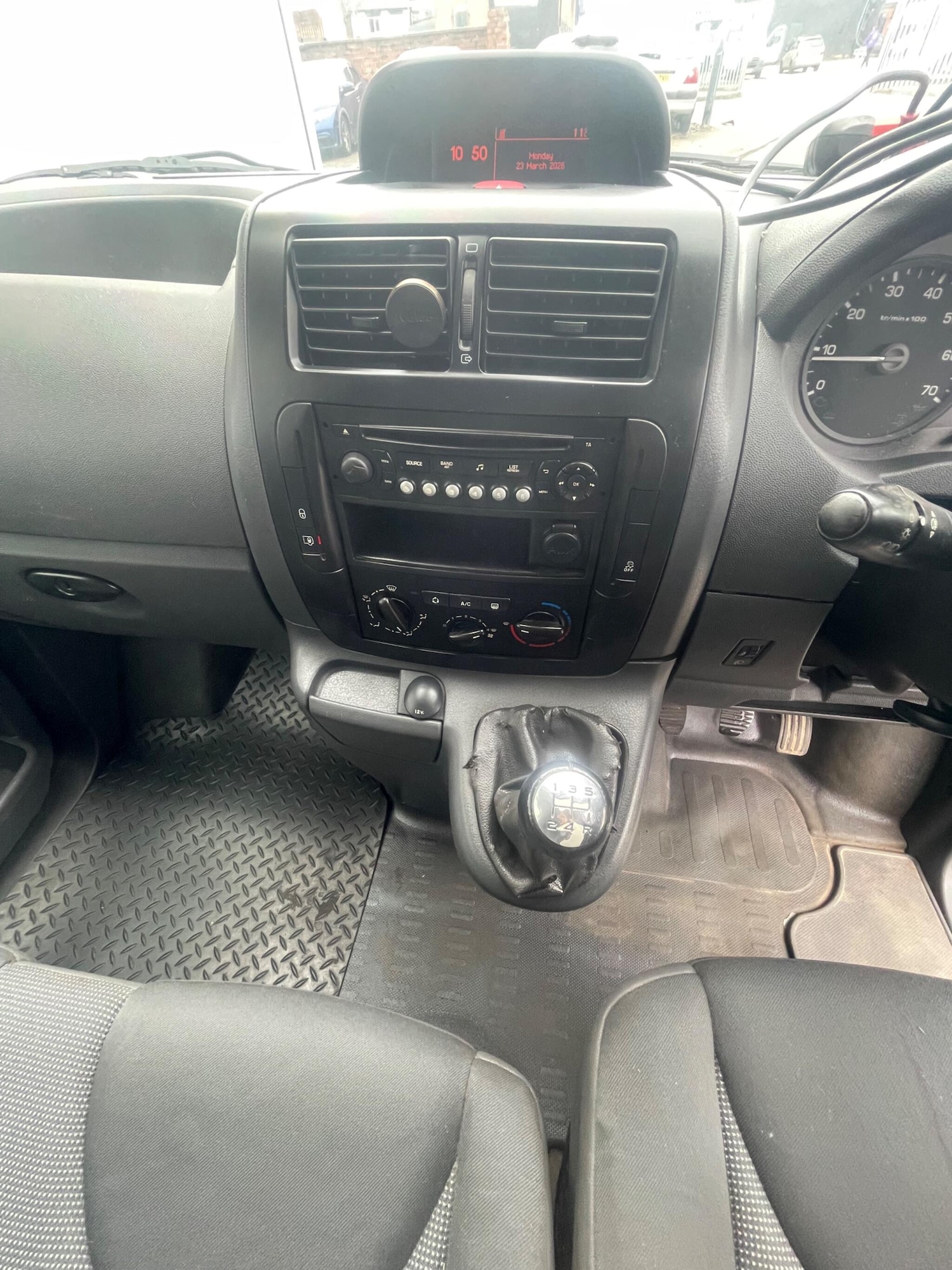 Used Peugeot Expert 2015 for sale - 77993752: Photo 9