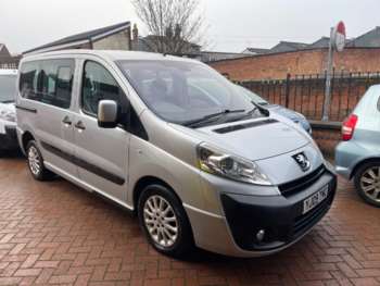 2009 (09) - 2.0 HDi L1 Leisure 5dr [6 seats]