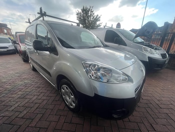 Used Peugeot Partner 2015 for sale - 79337700: Photo