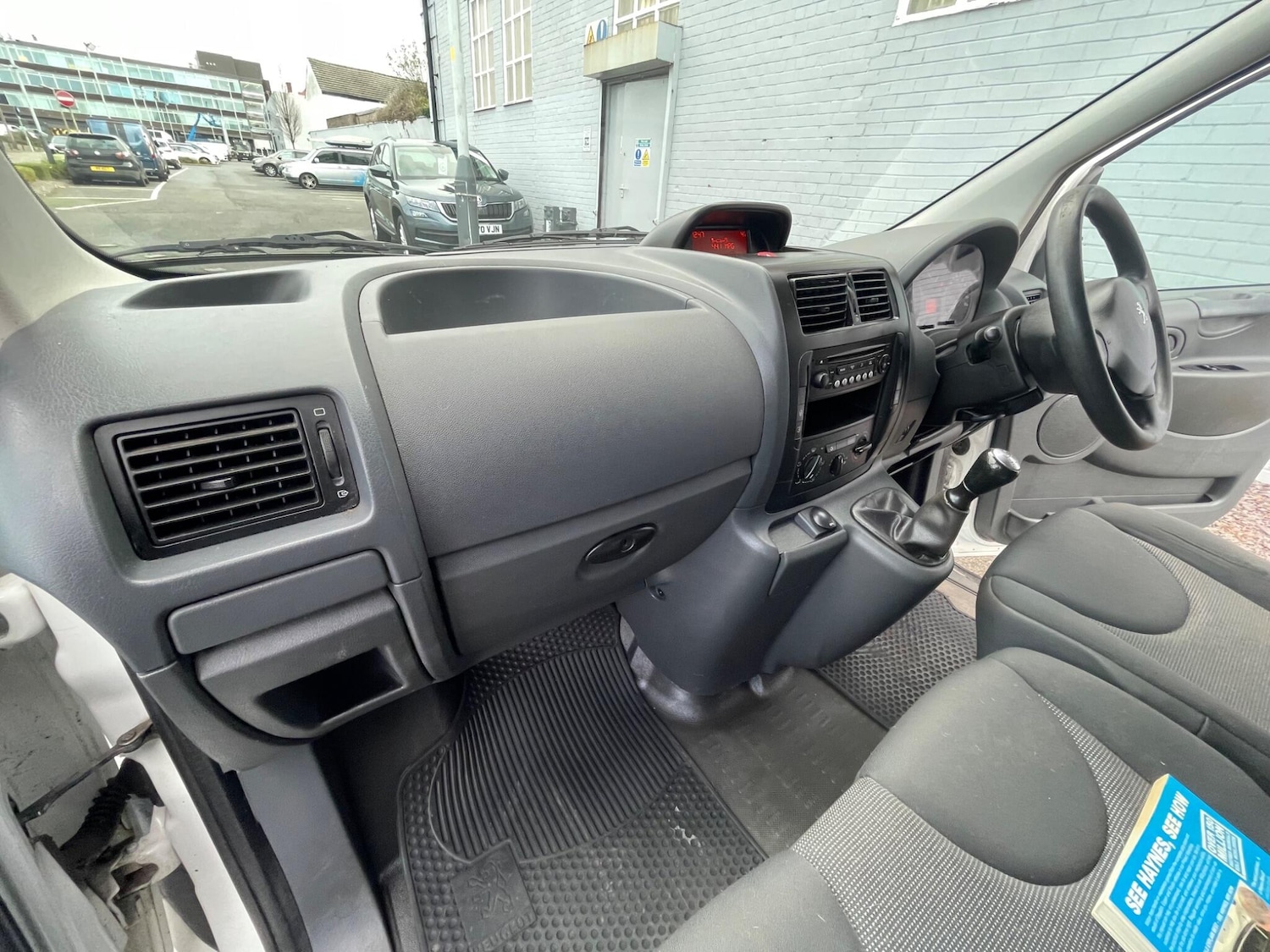 Used Peugeot Expert 2014 for sale - 76597145: Photo 10