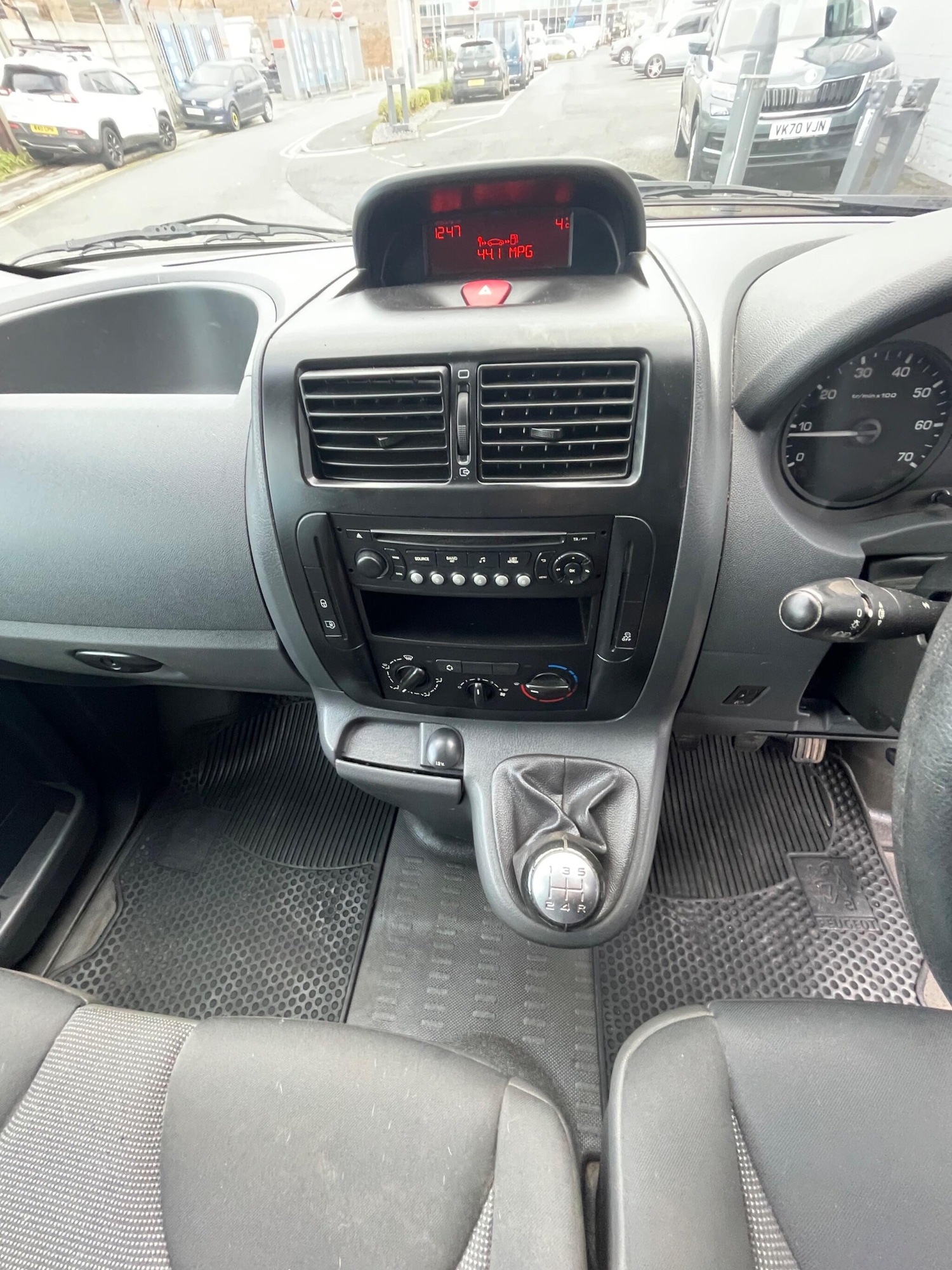 Used Peugeot Expert 2014 for sale - 76597145: Photo 9