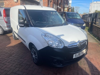Used Vauxhall Combo 2018 for sale - 78115665: Photo