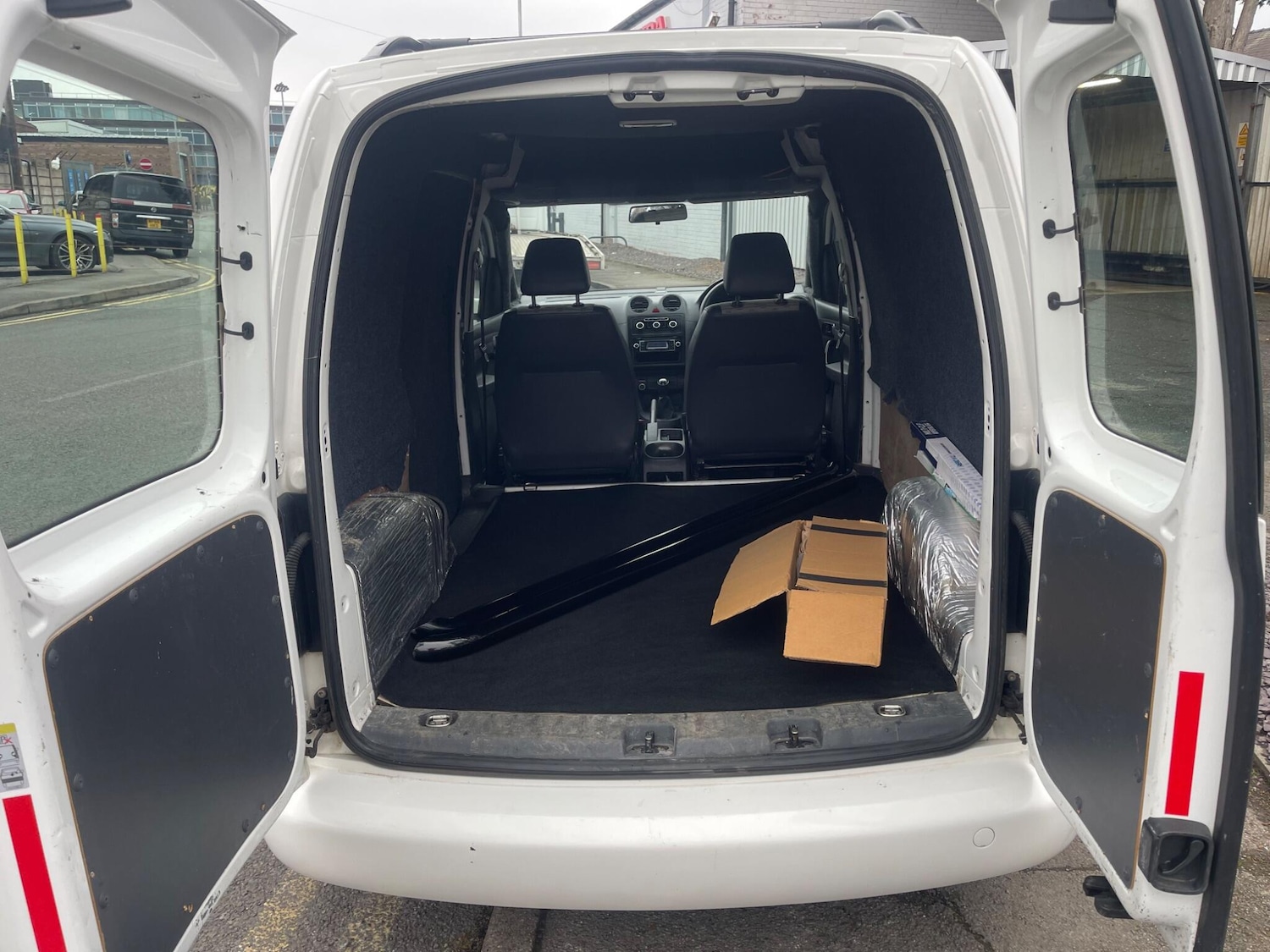 Used Volkswagen Caddy 2013 for sale - 77424778: Photo 12