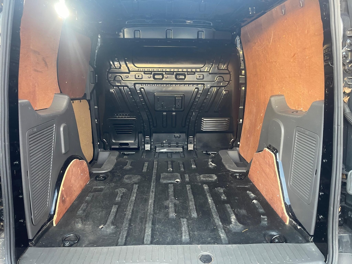 Used Ford Transit Connect 2021 for sale - 77131929: Photo 21