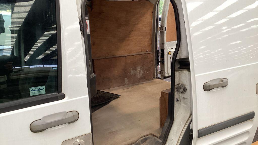 Used Ford Transit Connect 2006 for sale - 76370635: Photo 8