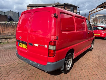 Used Toyota HiAce 2006 for sale - 75857722: Photo