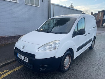Used Peugeot Partner 2012 for sale - 76913709: Photo