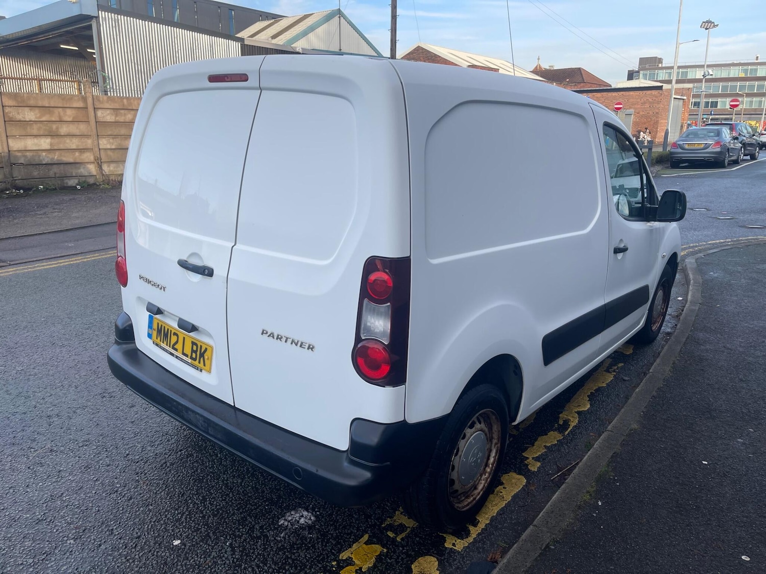 Used Peugeot Partner 2012 for sale - 76913709: Photo 4