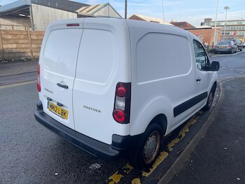 Used Peugeot Partner 2012 for sale - 76913709: Photo