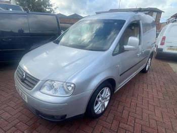 Used Volkswagen Caddy 2010 for sale - 79774797: Photo